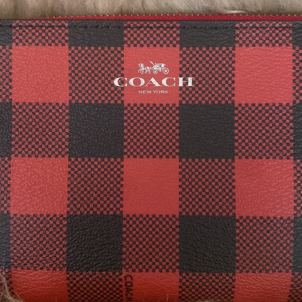 Coach wristlet - Picture 3 of 5
